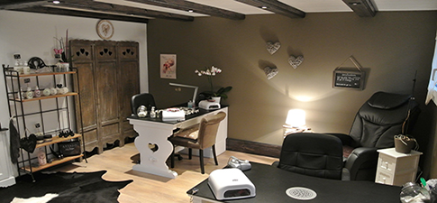 AKYADO NAIL LOUNGE Tour-de-Trême