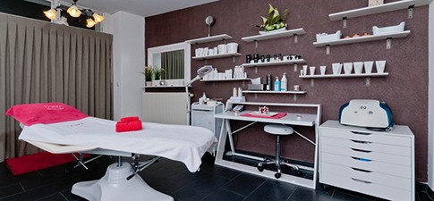 AKYADO NAIL LOUNGE BEX AKYADO NAIL LOUNGE BEX