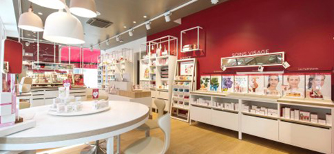 CLARINS BOUTIQUE & SPA